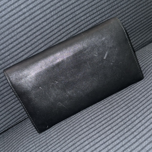 Christian Dior Bicolor CD Dior Addict Chain Clutch - Picture 2 of 13